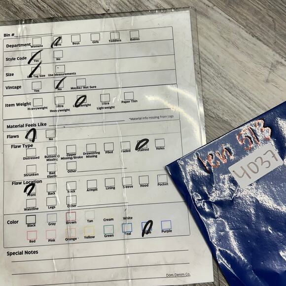 Levis 513 Dark Wash Faded Blue Mens 36x30 Slim Straight Fit Denim Jeans Red Tab - Picture 9 of 12